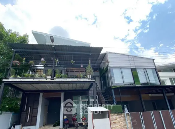 image_rental-30817076