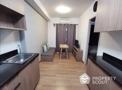 Fully Furnished 1 Bedroom Condo at Chapter One The Campus Ladprao 1-3