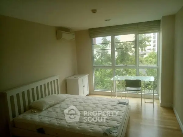 image_rental-6393876