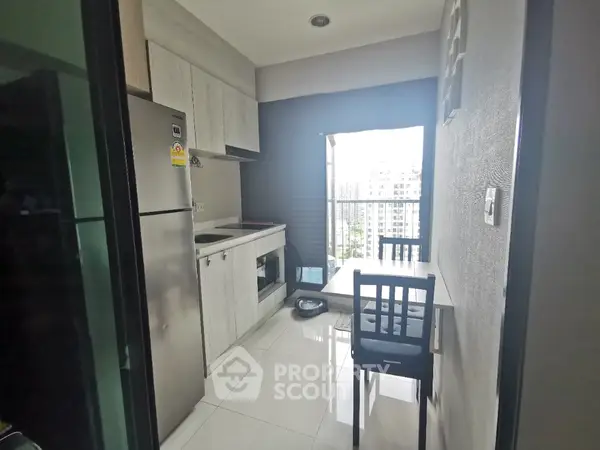 image_rental-6115773