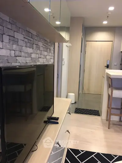  1 Bedroom Condo at M Thonglor 10-2