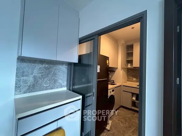 image_rental-30908198