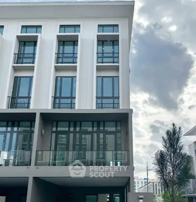 image_rental-28135805