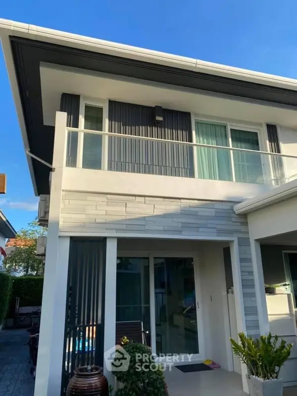 image_rental-6025647