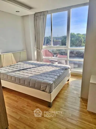 image_rental-29994130