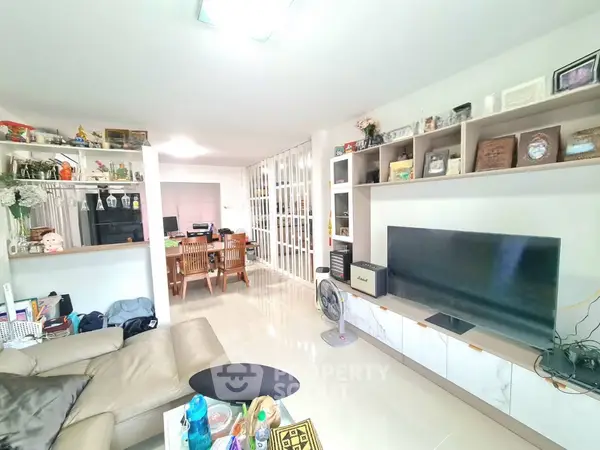 image_rental-26631571