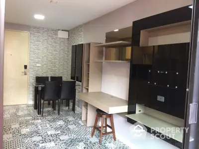  2 Bedrooms Condo at Mestyle Condo สุขุมวิท บางนา-5