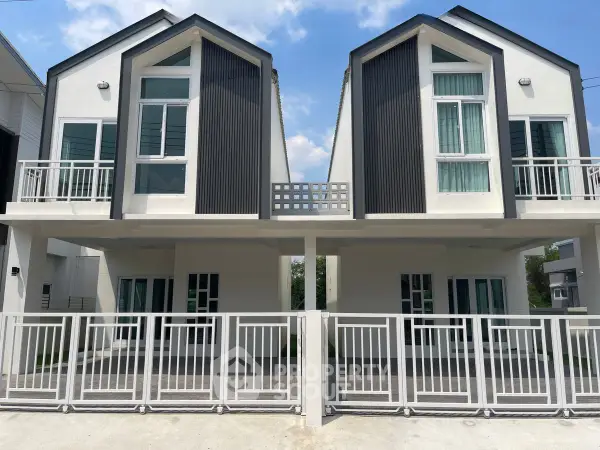 image_rental-26296525