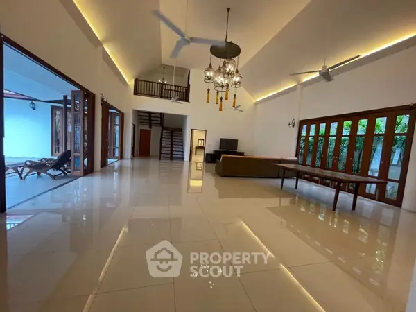 image_rental-10287583