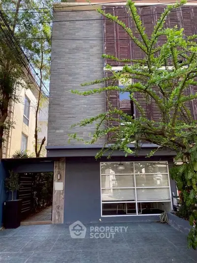 image_rental-27257924