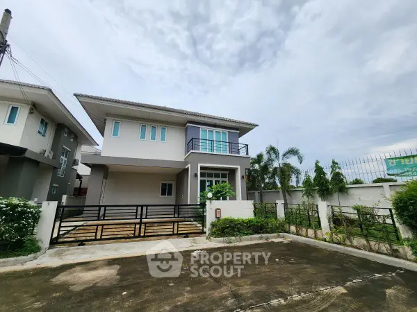 image_rental-20110451