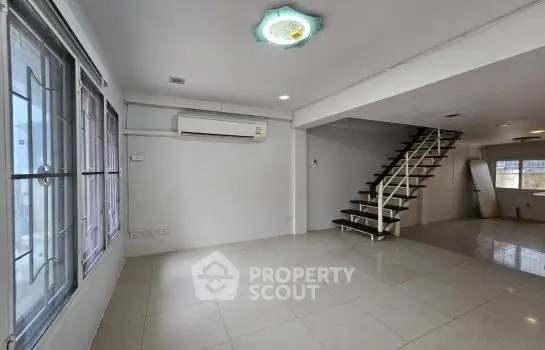 image_rental-13889052