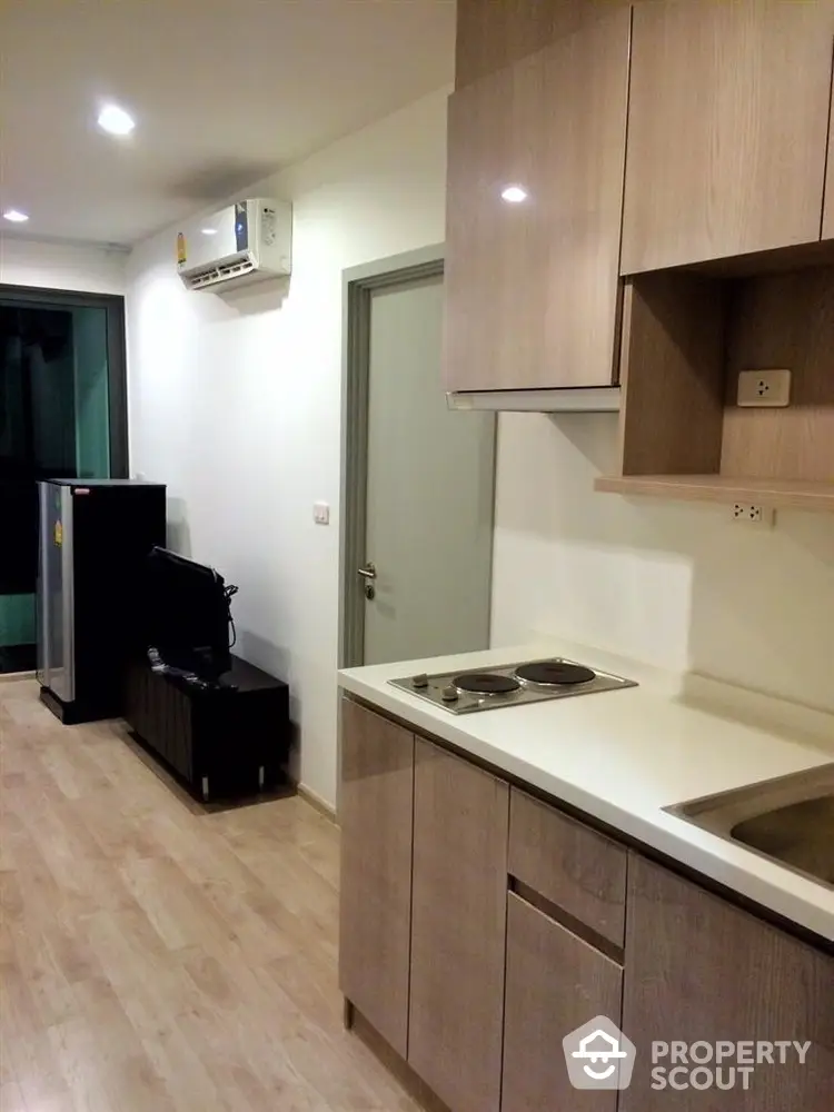  1 Bedroom Condo at Ideo Mobi Charan Interchange-1