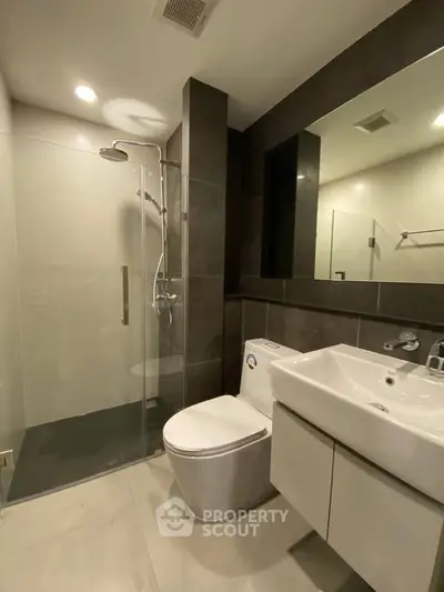  1 Bedroom Condo at Urbano Rajavithi-3