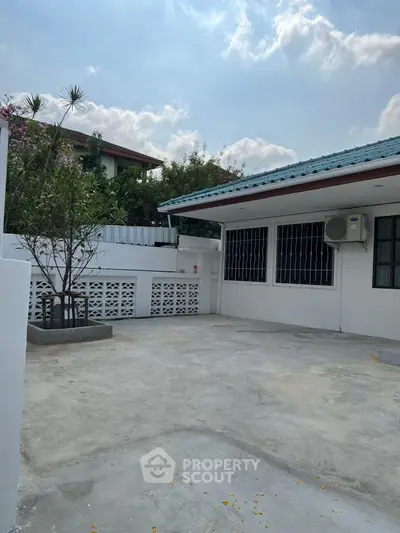 image_rental-29927571