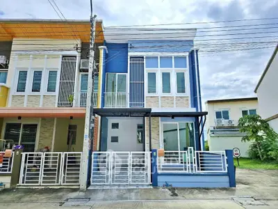 image_rental-27971732