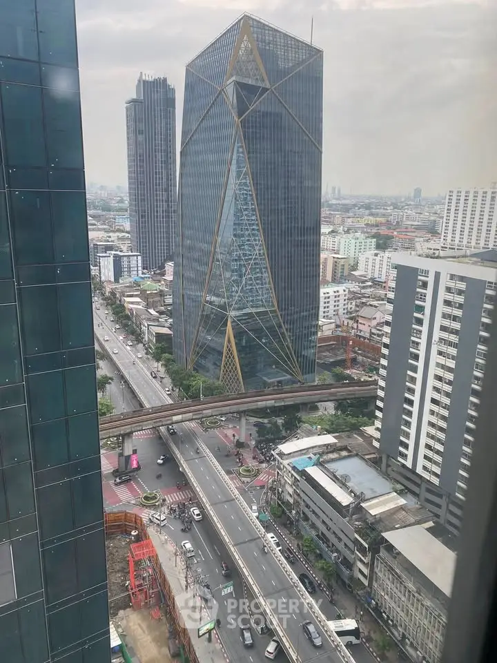 Stunning cityscape view showcasing modern skyscrapers and bustling streets, perfect for urban living enthusiasts.