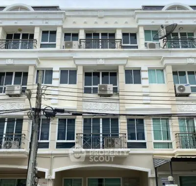 image_rental-31050938