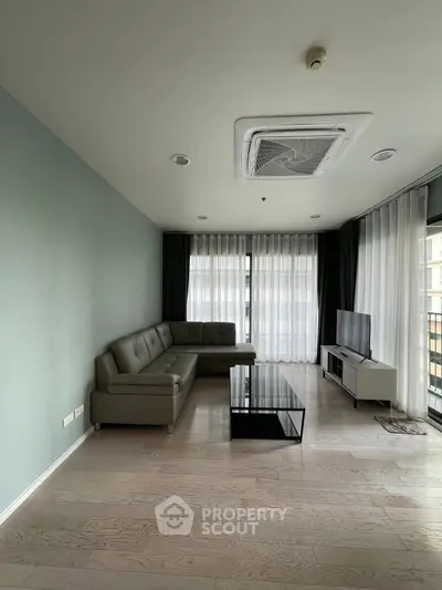 image_rental-32473089
