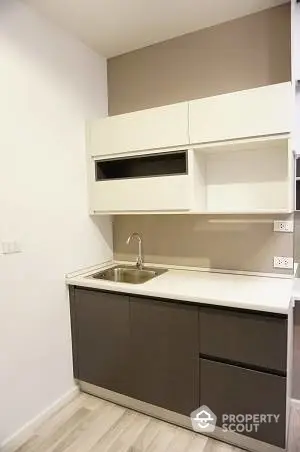  1 Bedroom Condo -3