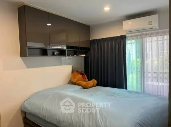 image_rental-29436222