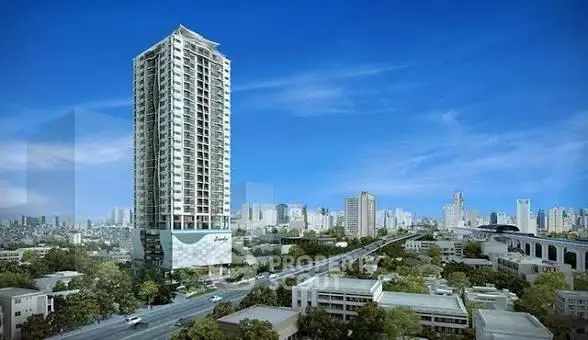 Stunning high-rise building with panoramic city views and modern architecture.