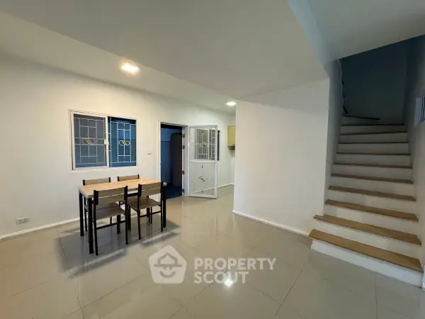 image_rental-30005405