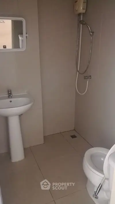 2 Bedrooms Condo at S Condo Sukhumvit 50-9