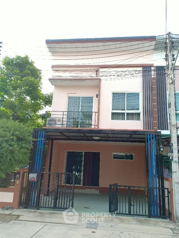 image_rental-8483314