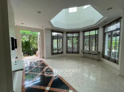 Screenshot 2568-11-18 at 15.18.11.jpg