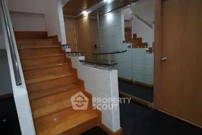  3 Bedrooms Condo at Regent Royal Place 2 Condominium-5