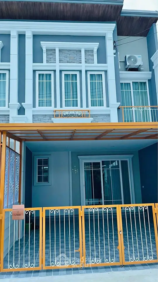 image_rental-24902764