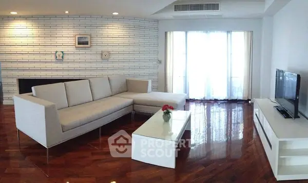 image_rental-5267223