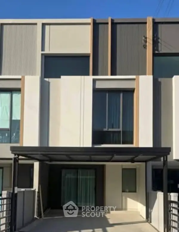 image_rental-30028353