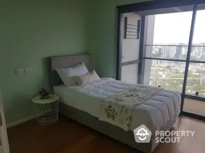  3 Bedrooms Condo at Circle Living Prototype New Petchburi-5