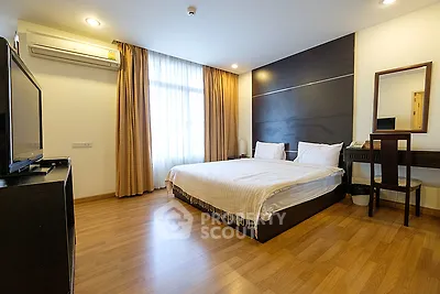 Fully Furnished 1 Bedroom Apartment at CHADVARA-2