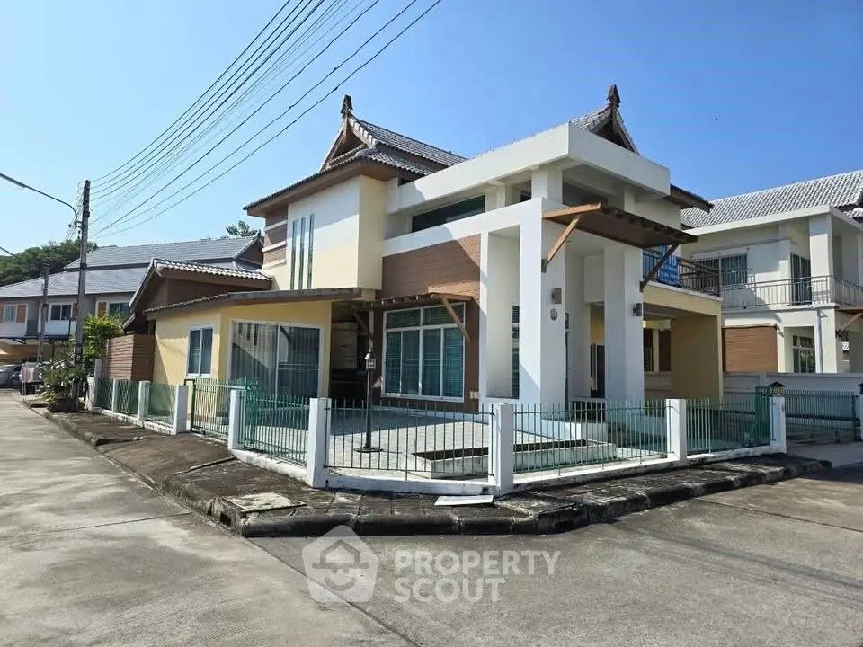 Stunning modern corner unit house with unique architectural design and spacious outdoor area.