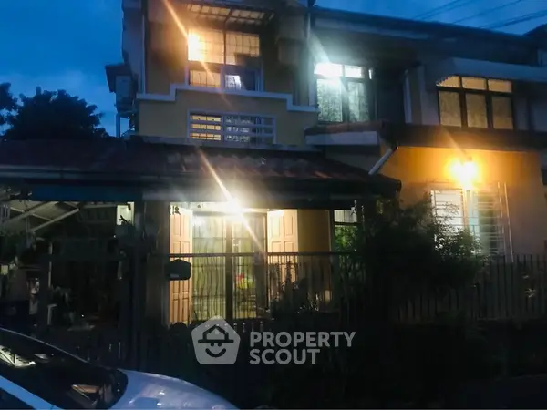 image_rental-13689955