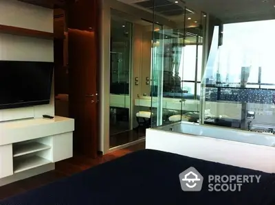  2 Bedrooms Condo -2