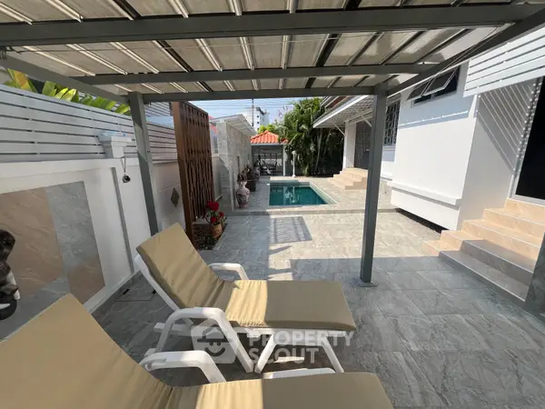 image_rental-31196600