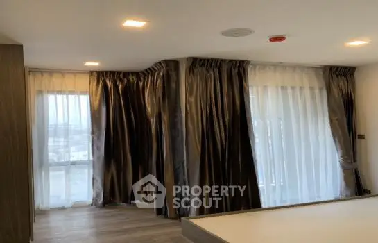 image_rental-6632674