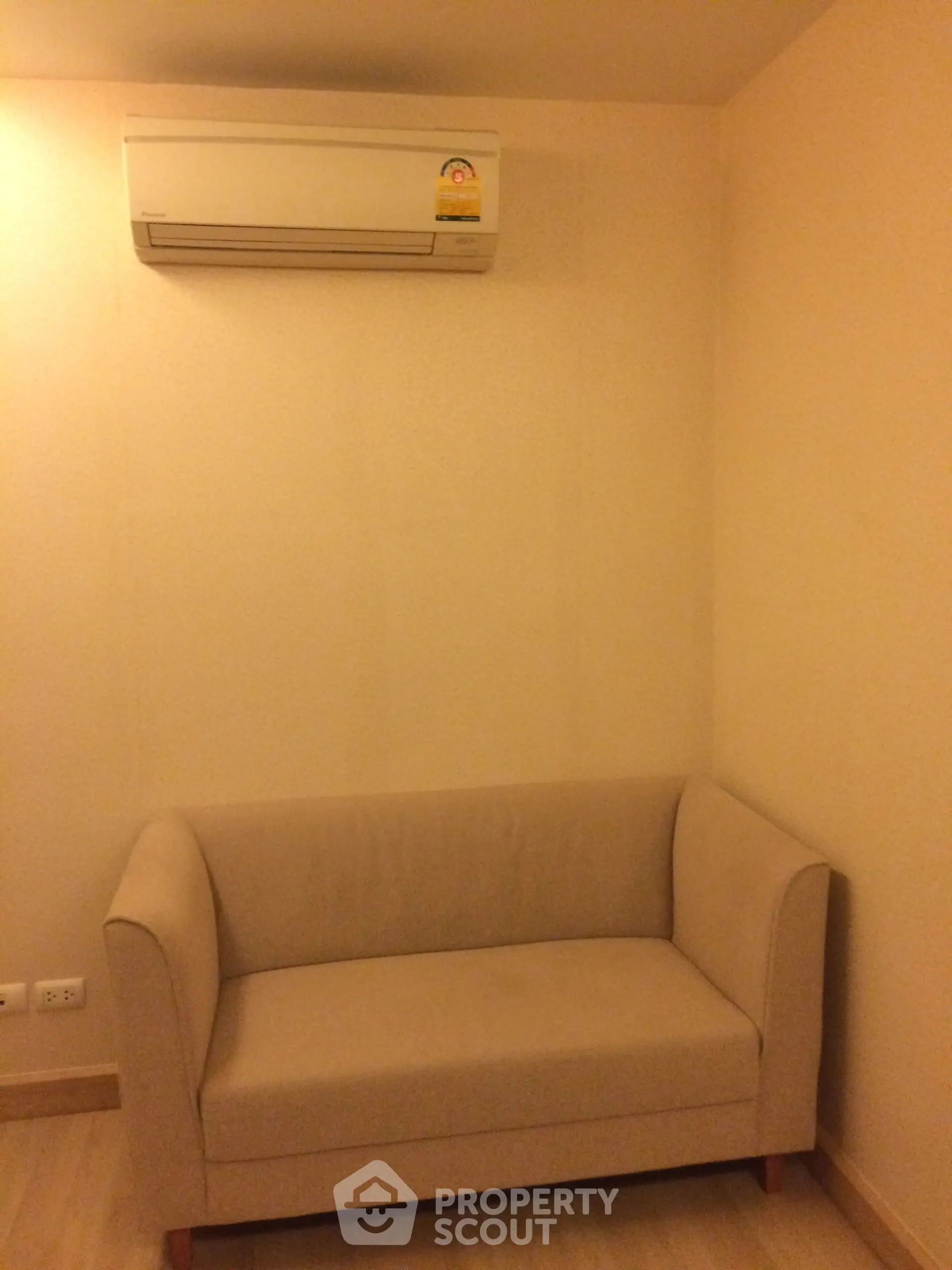Emerald Residence Ratchada