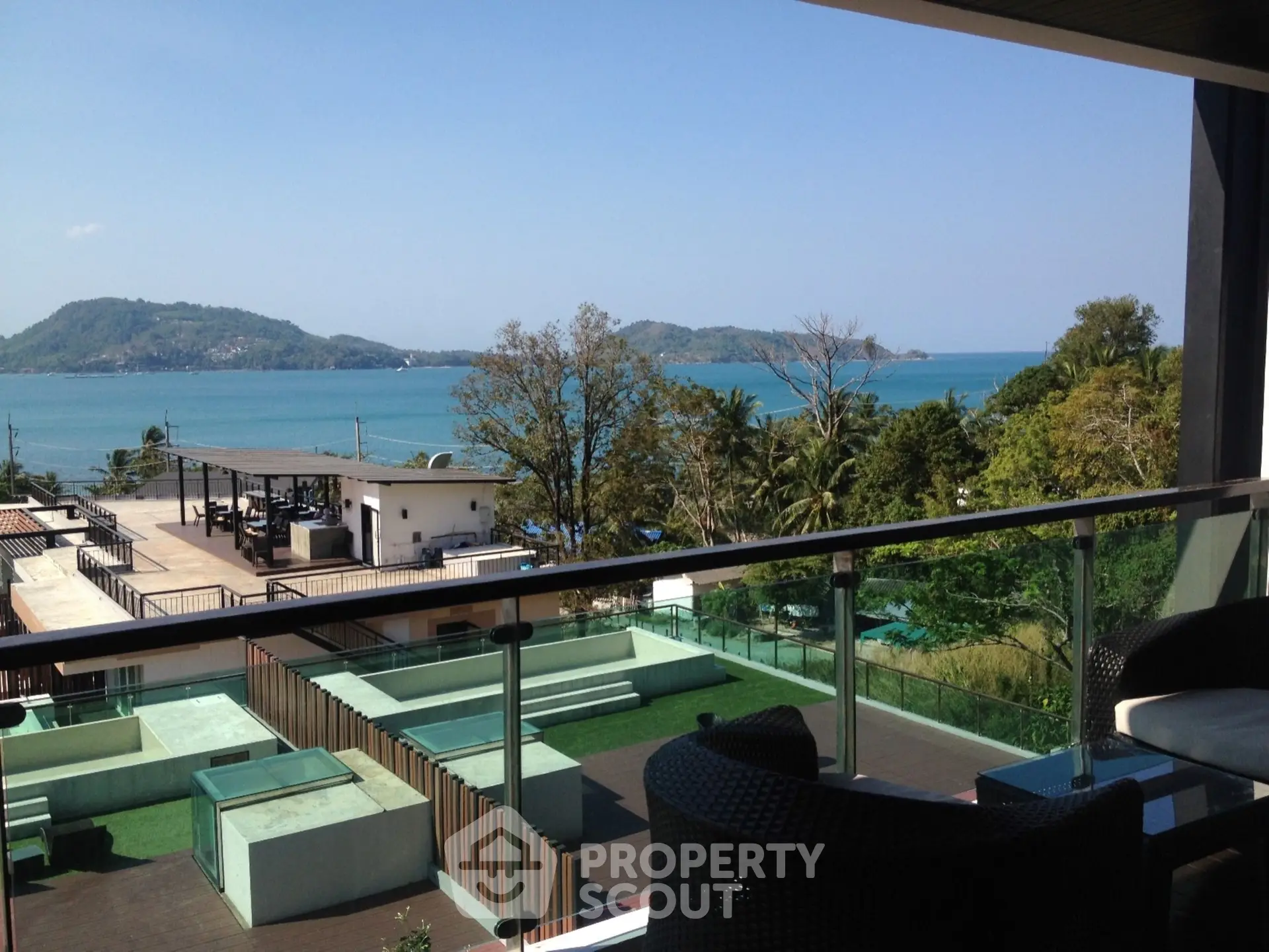 2-BR Condo close to Kalim