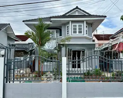 image_rental-27808417