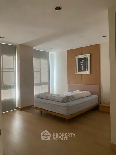 image_rental-31766878