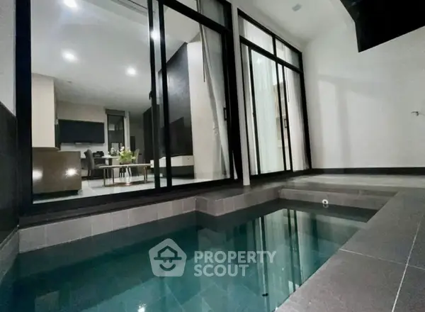 image_rental-27838881