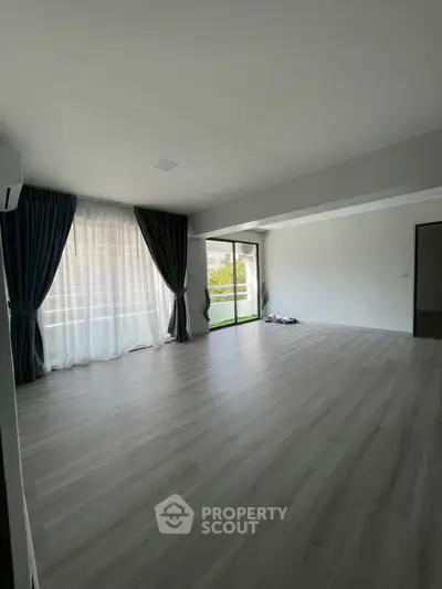 image_rental-29587616