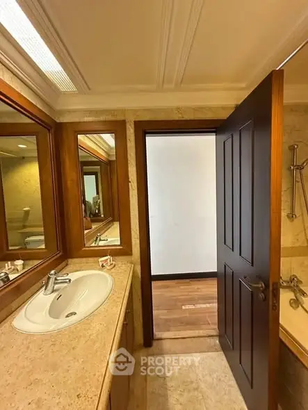 image_rental-27426925