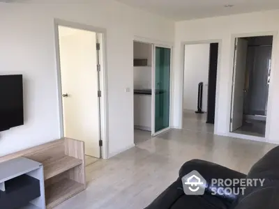  2 Bedrooms Condo -5