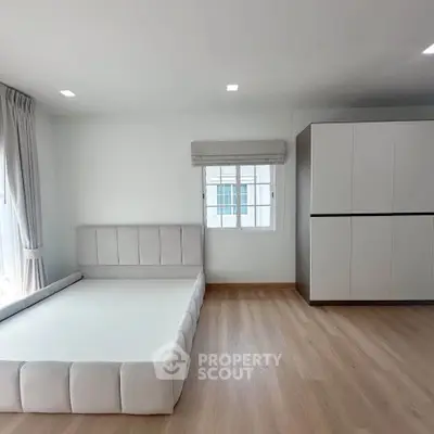 image_rental-30157634